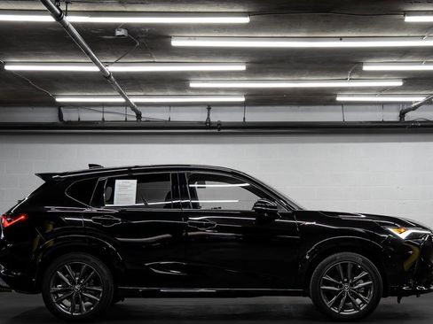 Certified 2025 Acura ADX A-Spec image 6