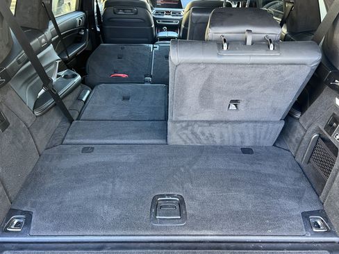 Used 2021 BMW X7 xDrive40i w/ M Sport Package image 22