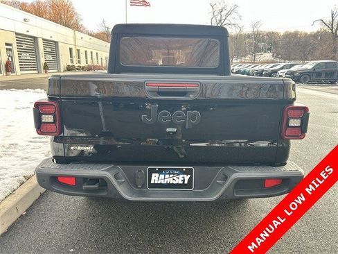 Certified 2021 Jeep Gladiator Sport image 7
