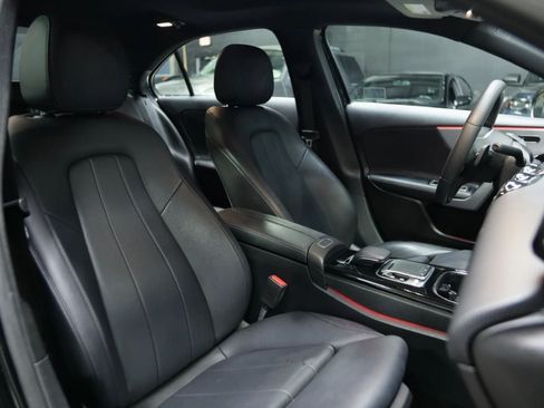 Used 2020 Mercedes-Benz A 220 image 24