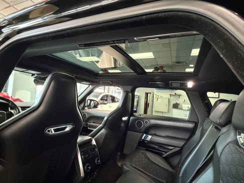 Used 2019 Land Rover Range Rover Sport SVR image 22