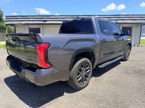 Used 2022 Toyota Tundra Platinum RWD image 4
