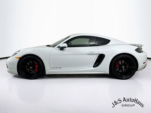 Used 2023 Porsche 718 Cayman GTS RWD image 4