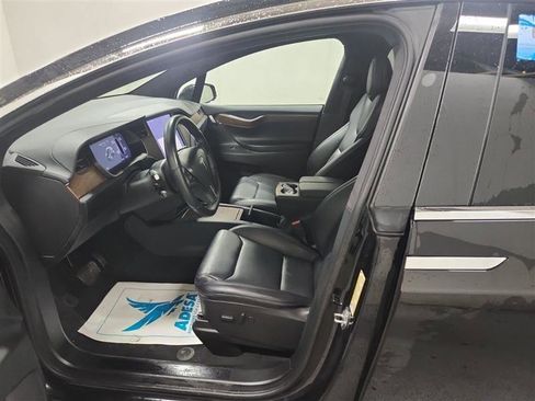 Used 2020 Tesla Model X Long Range image 8