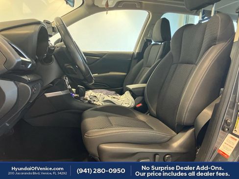 Used 2021 Subaru Forester Premium AWD/4WD image 2