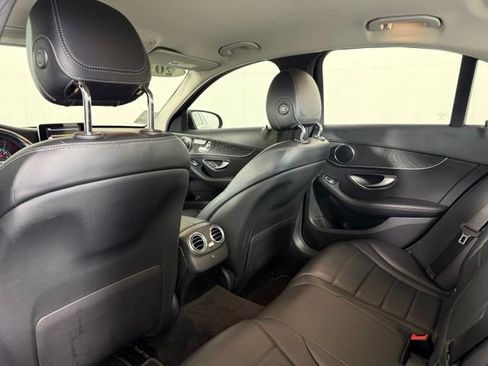 Used 2016 Mercedes-Benz C 300 Sedan image 18