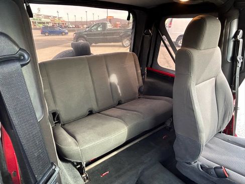 Used 2006 Jeep Wrangler SE image 15