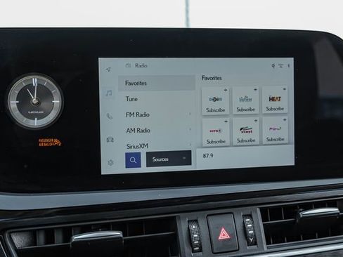 Used 2023 Lexus ES 350 w/ Premium Package FWD image 34
