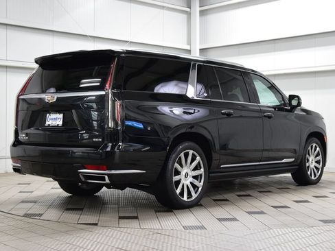 Used 2024 Cadillac Escalade ESV Premium Luxury Platinum AWD/4WD image 8