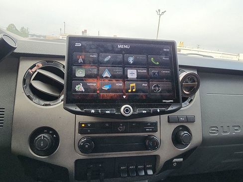 Used 2015 Ford F250 XLT w/ XLT Value Package image 14