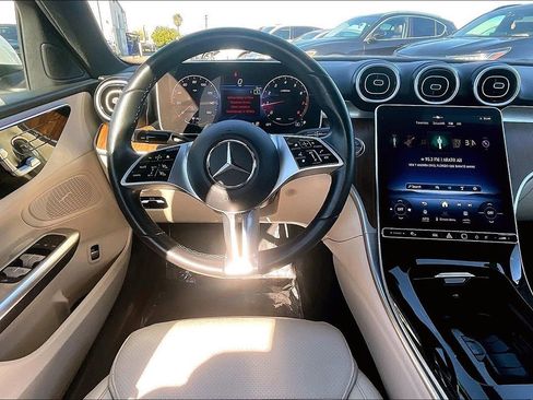 Used 2024 Mercedes-Benz C 300 4MATIC Sedan image 15