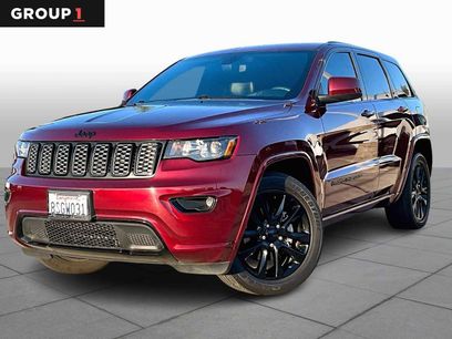 Used 2020 Jeep Grand Cherokee Altitude