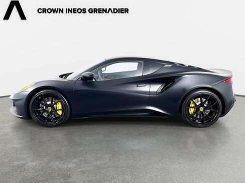 Used 2024 Lotus Emira First Edition image 8