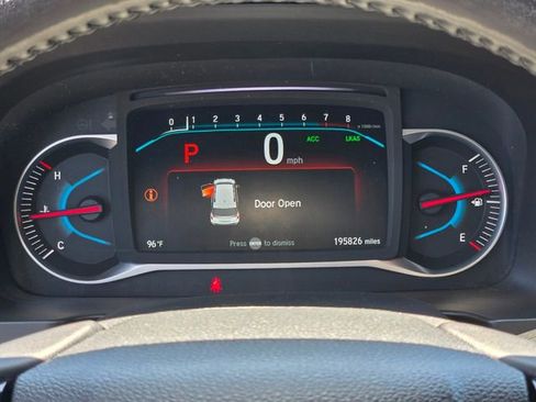 Used 2019 Honda Pilot Touring image 27