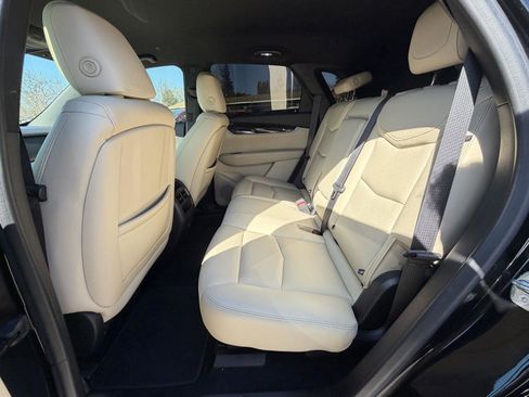 Used 2019 Cadillac XT5 AWD image 24