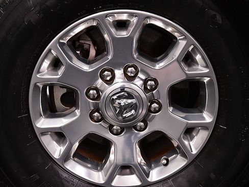 Used 2020 RAM 2500 Laramie image 9