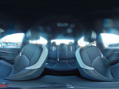 Used 2025 Toyota Camry SE image 42