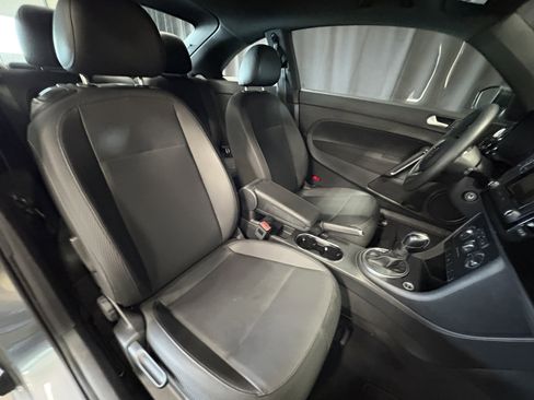 Used 2016 Volkswagen Beetle 1.8T FWD image 23
