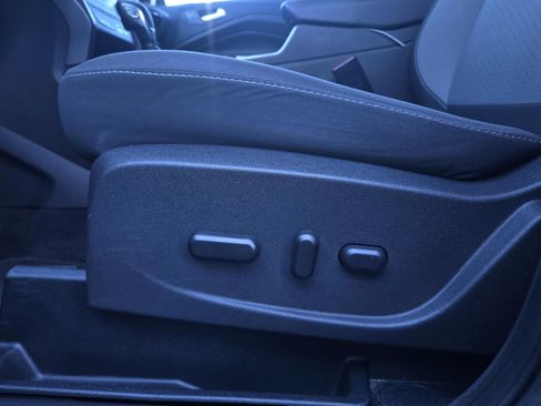 Used 2018 Ford Escape SE w/ SE Sync 3 Package AWD/4WD image 14