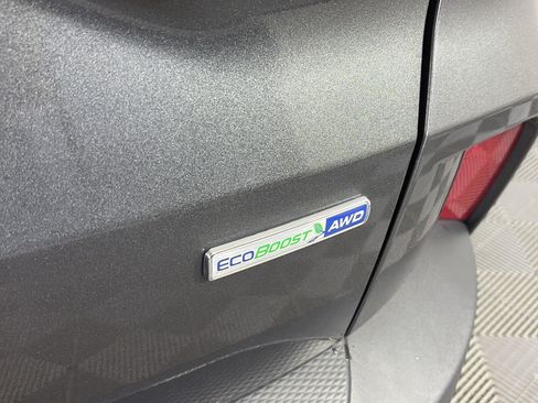 Used 2020 Ford Escape SE AWD/4WD image 17