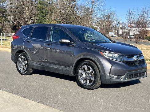 Used 2019 Honda CR-V EX-L image 2