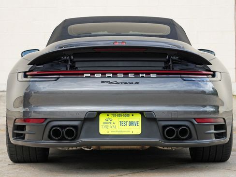 Used 2024 Porsche 911 Carrera w/ Premium Package RWD image 10