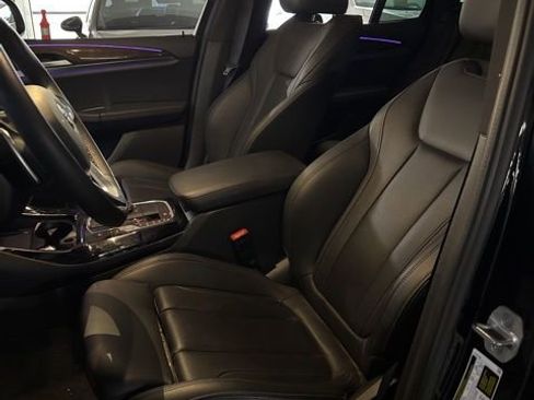 Used 2023 BMW X3 xDrive30i w/ Premium Package image 5