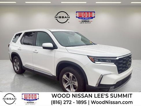Used 2025 Honda Pilot EX-L image 1
