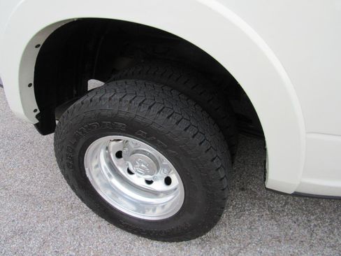 Used 2021 RAM 3500 Limited AWD/4WD image 4