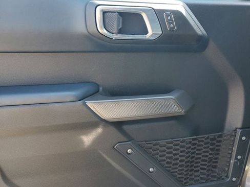 Used 2022 Ford Bronco Outer Banks image 20