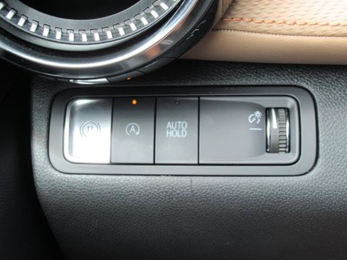 Certified 2025 Chevrolet Equinox ACTIV w/ Safety and Technology Package FWD image 23