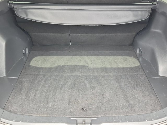 Used 2024 Toyota RAV4 XLE FWD image 7