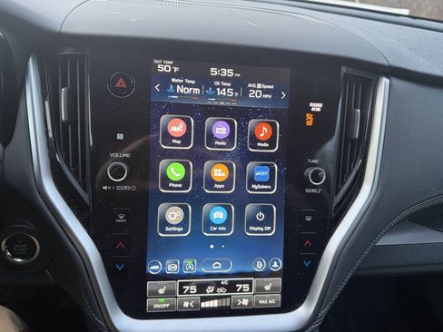 Used 2024 Subaru Outback Premium w/ Popular Package #1A image 12