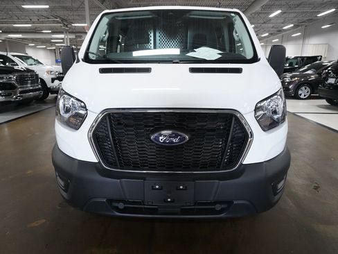 Used 2024 Ford Transit 250 Low Roof AWD w/ Exterior Upgrade Package image 11