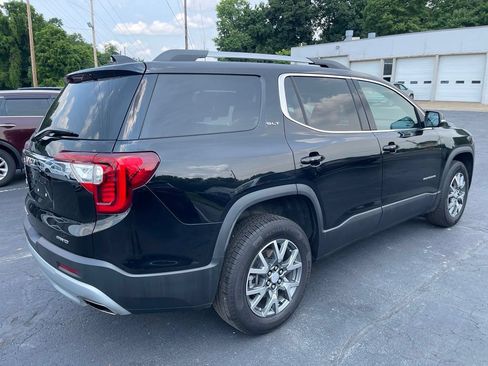 Used 2023 GMC Acadia SLT w/ Trailering Package AWD/4WD image 3