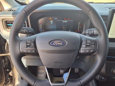 New 2026 Ford Maverick Lobo image 23