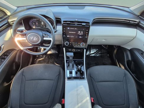 Certified 2023 Hyundai Tucson SEL AWD/4WD image 11
