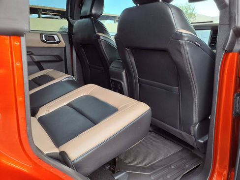 Certified 2024 Ford Bronco Wildtrak AWD/4WD image 13