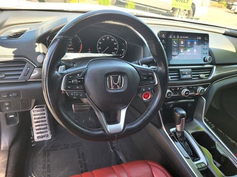 Used 2020 Honda Accord Sport image 12