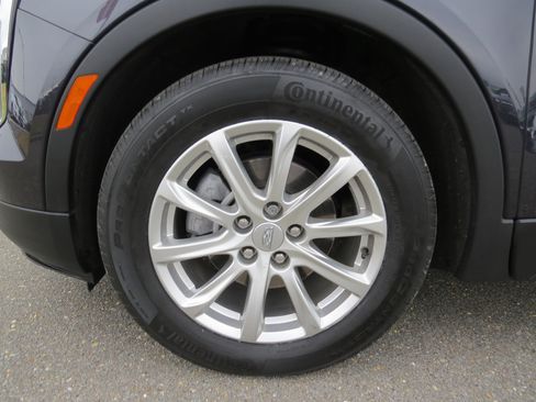 Certified 2023 Cadillac XT4 Luxury w/ Cold Weather Package image 13