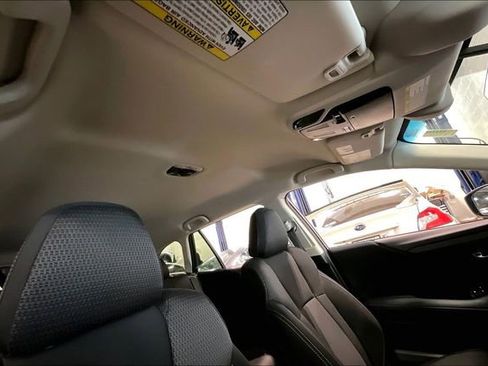 Used 2022 Subaru Outback Premium image 22