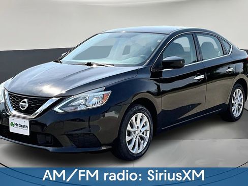 Used 2018 Nissan Sentra SV image 3