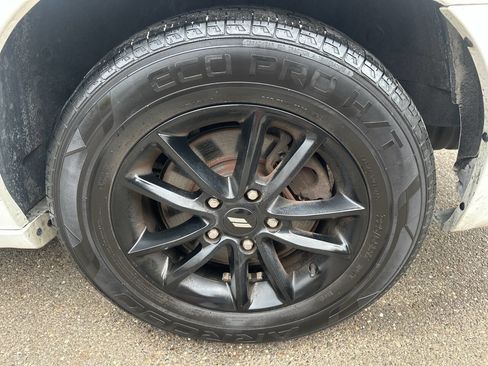 Used 2020 Dodge Grand Caravan SE FWD image 31
