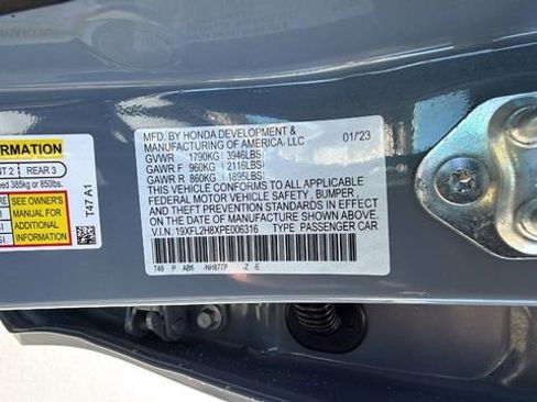 Used 2023 Honda Civic Sport image 32