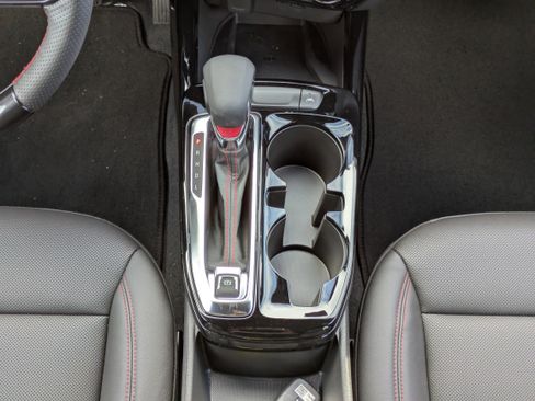 New 2026 Chevrolet Trax RS w/ Sunroof Package FWD image 6