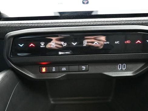 New 2026 Jeep Cherokee Laredo AWD/4WD image 30