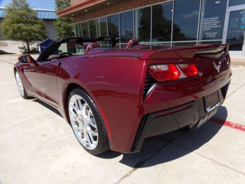 Used 2016 Chevrolet Corvette Stingray Convertible w/ 3LT Preferred Equipment Group RWD image 8