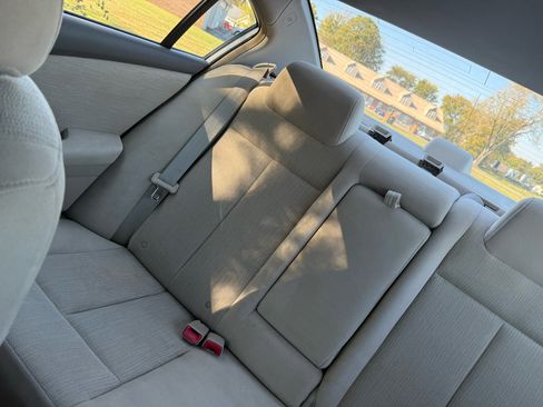 Used 2010 Nissan Altima 2.5 S image 43