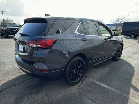 Used 2023 Chevrolet Equinox LT FWD image 8