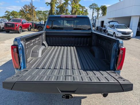 New 2026 GMC Sierra 2500 Denali w/ Denali Reserve Package image 12